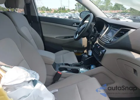 2018 Hyundai Tucson Se z USA, uszkodzony, nr VIN KM8J2CA42JU768621